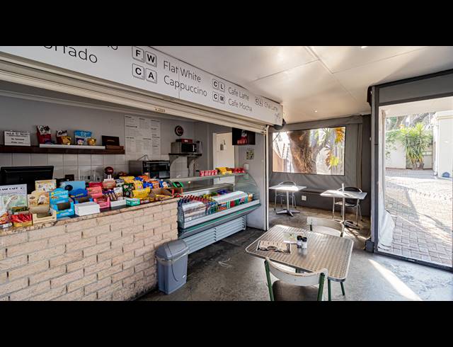 30M² OFFICE TO LET IN PARKTOWN